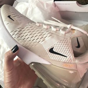Nike Air max 270s  🤍🤎🧡